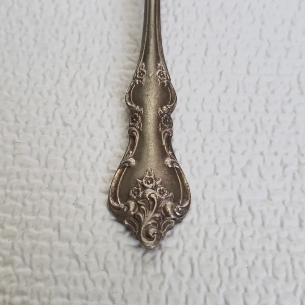 International Deep Silverplate Inlaid Spoon
